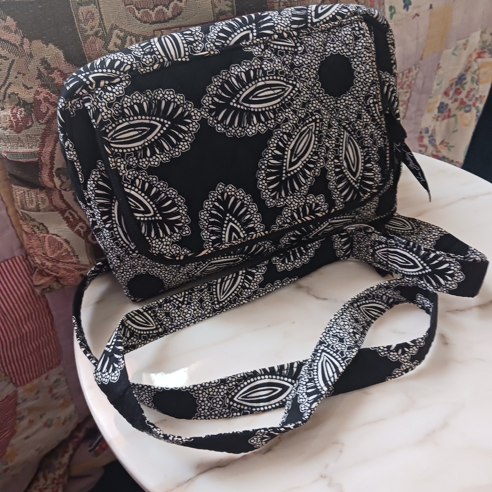 Vera Bradley's 2014 Blanco Bouquet Crossbody Bag, Quilted Cotton Paisley